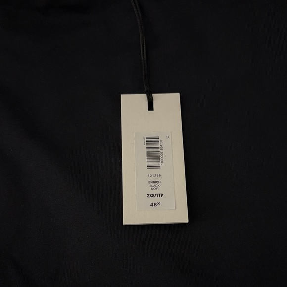 Aritzia Black Mini Skirt - Picture 2 of 4